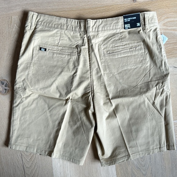 NEW WITH TAGS RSQ Mid-Length above the knee chino size 36. NO RIPS, stains - Picture 5 of 5